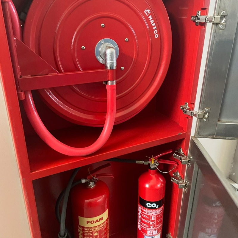أجهزة وأنظمة مكافحة الحرائق