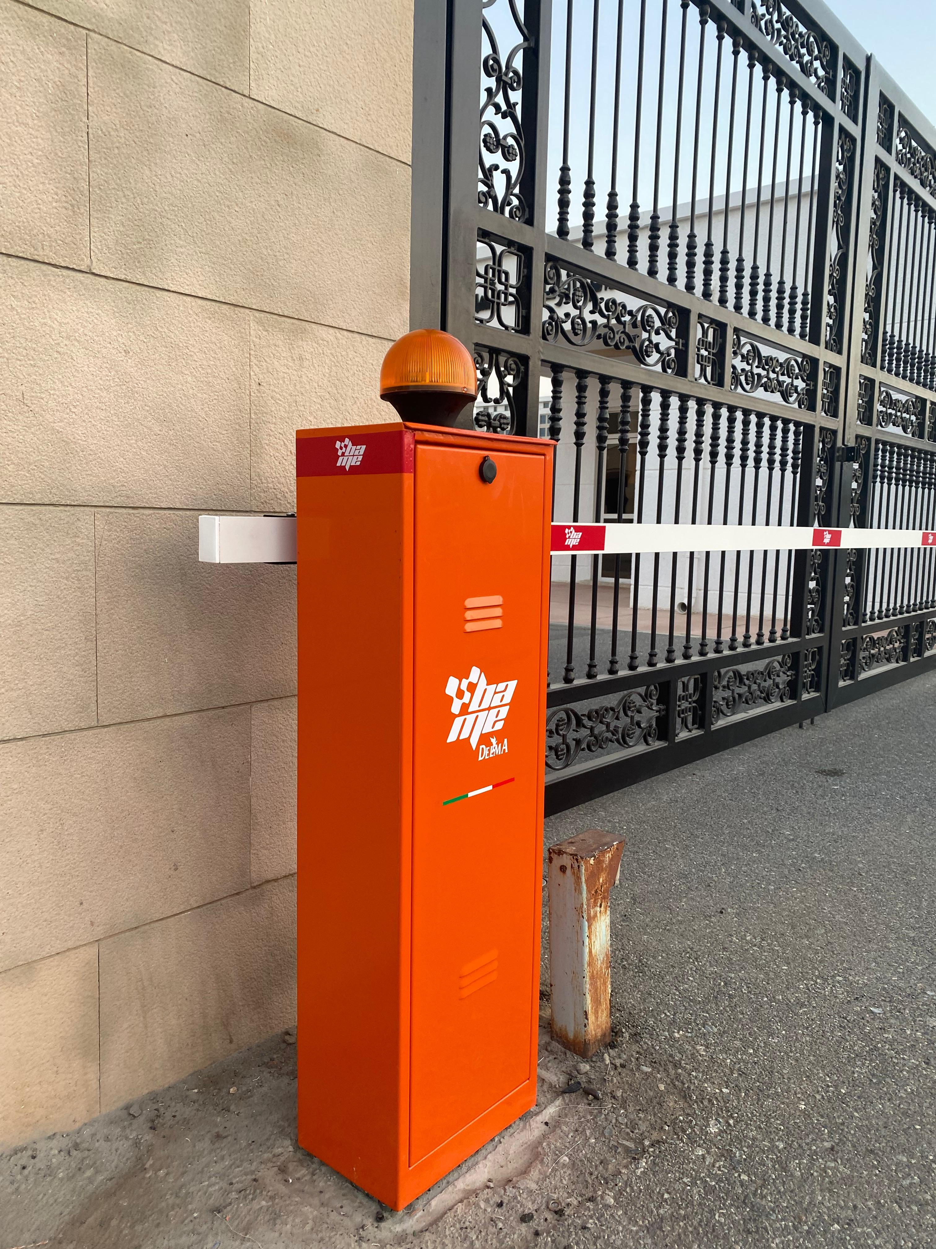 تركيب رافعة العصا لديوان عام وزارة الداخلية