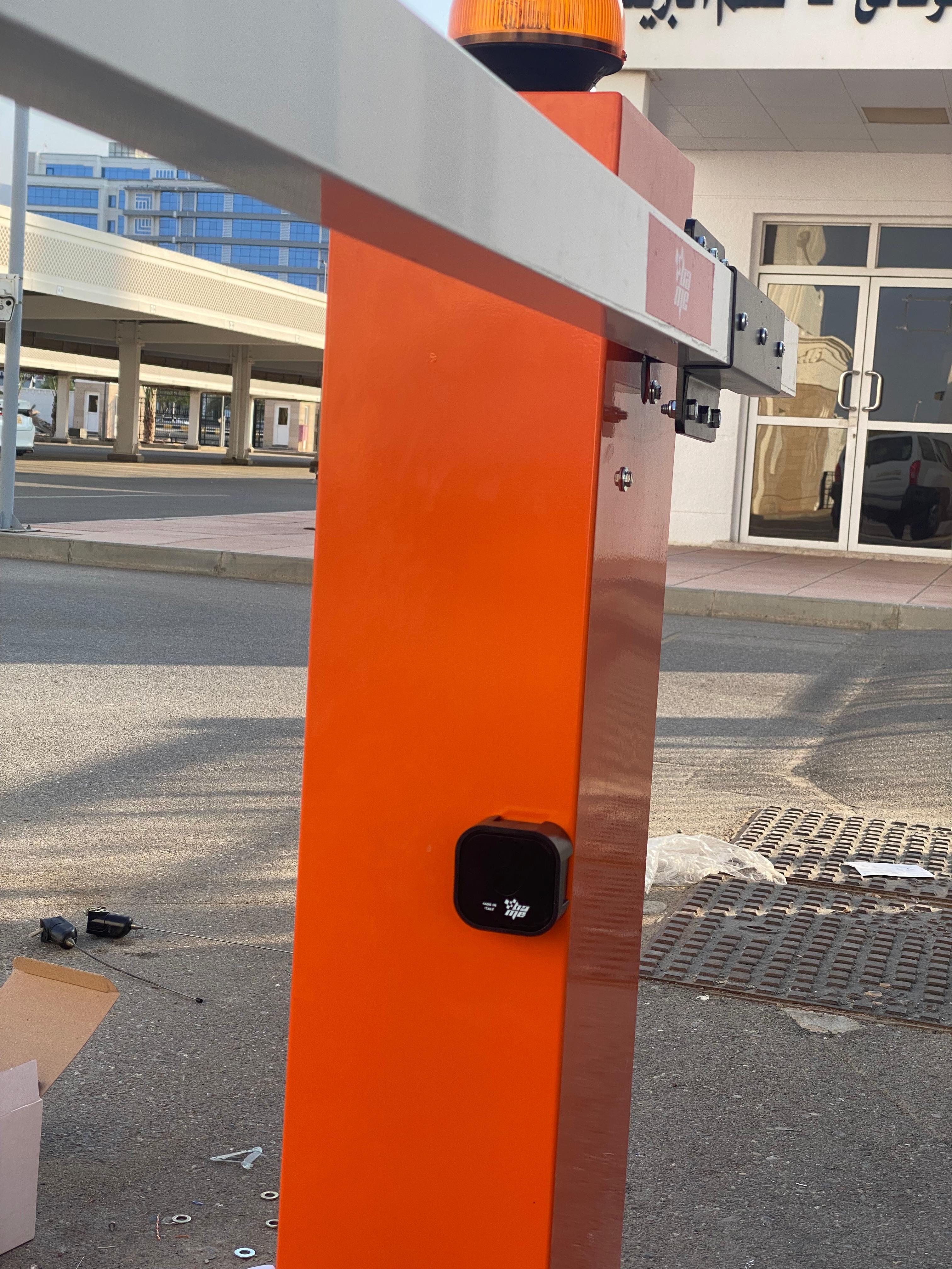 تركيب رافعة العصا لديوان عام وزارة الداخلية